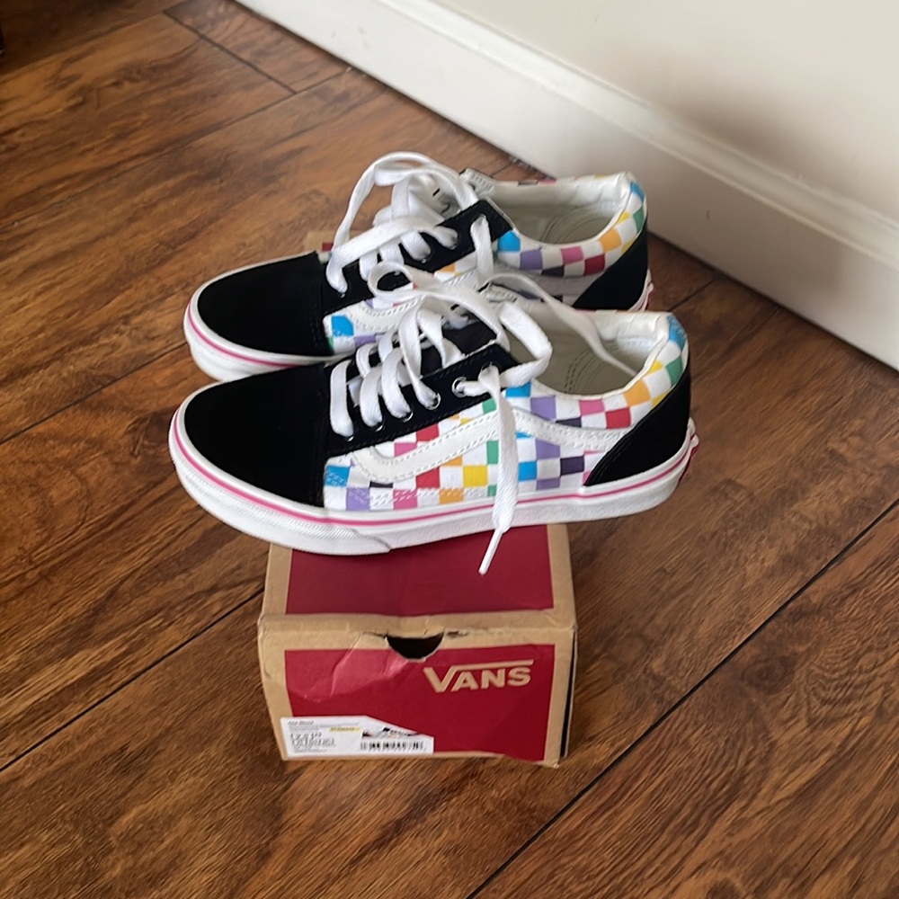 Girls Sneakers